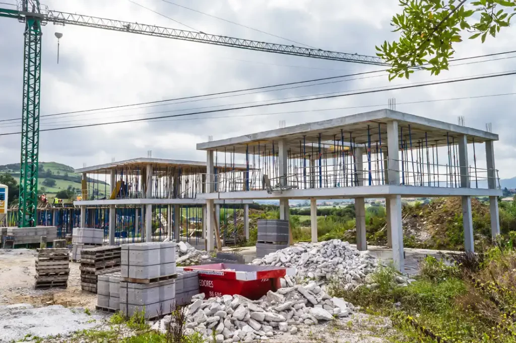 Construcción estructura hormigón urbanización casas